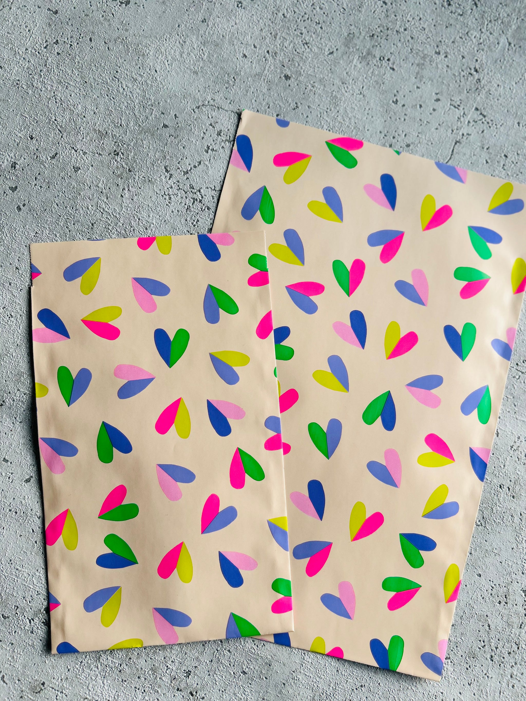 Papier Taschen  • Herzchen Neon•10 Stk