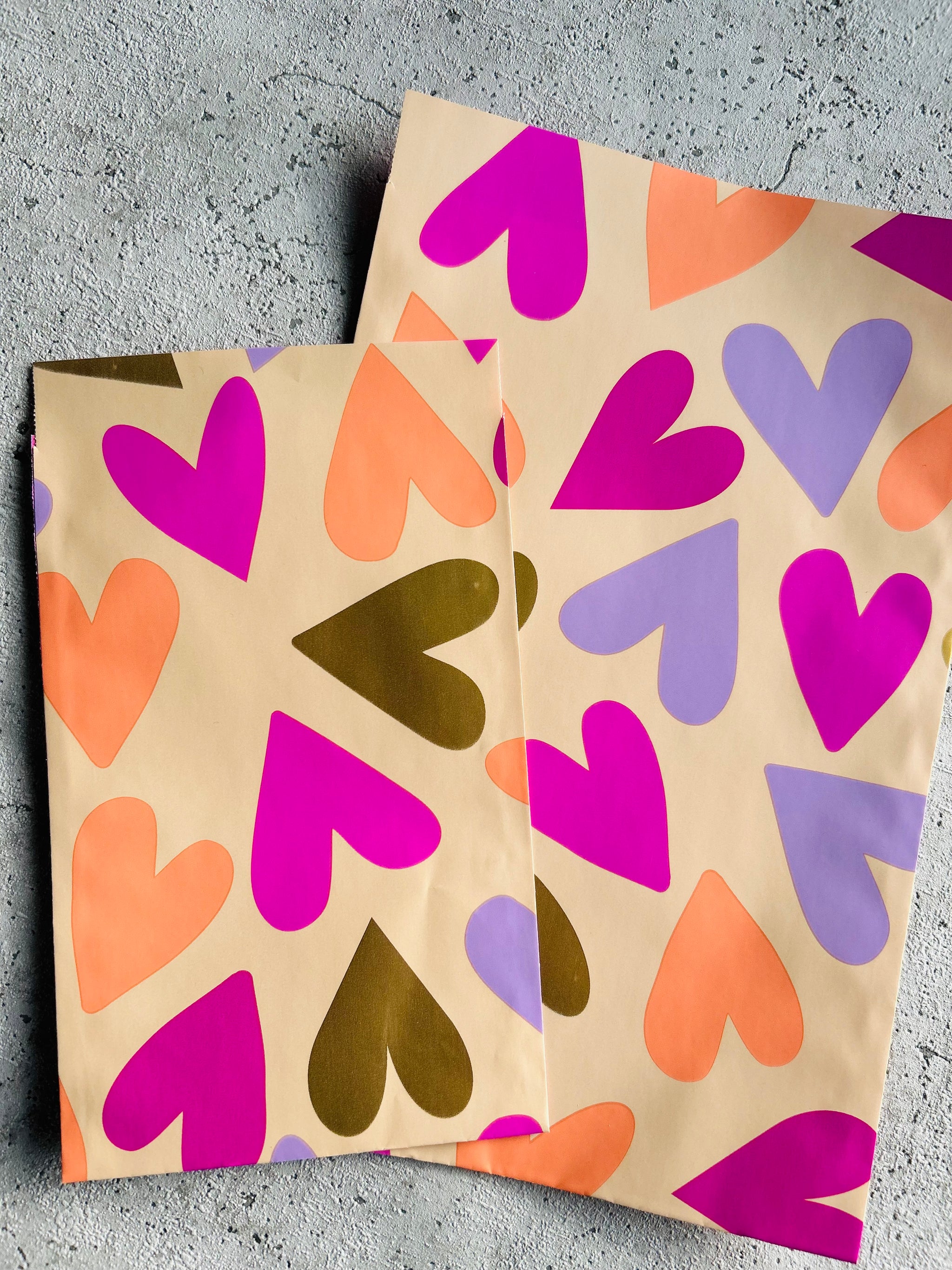 Papier Taschen  • Herzchen bunt •10 Stk