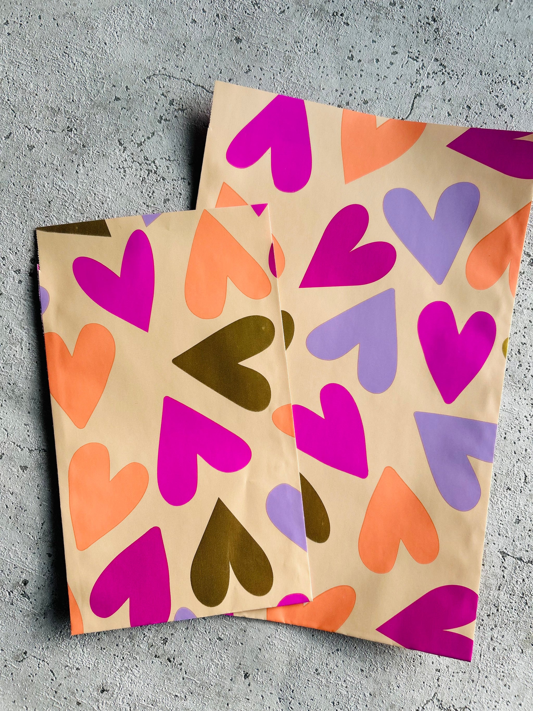 Papier Taschen  • Herzchen bunt •10 Stk