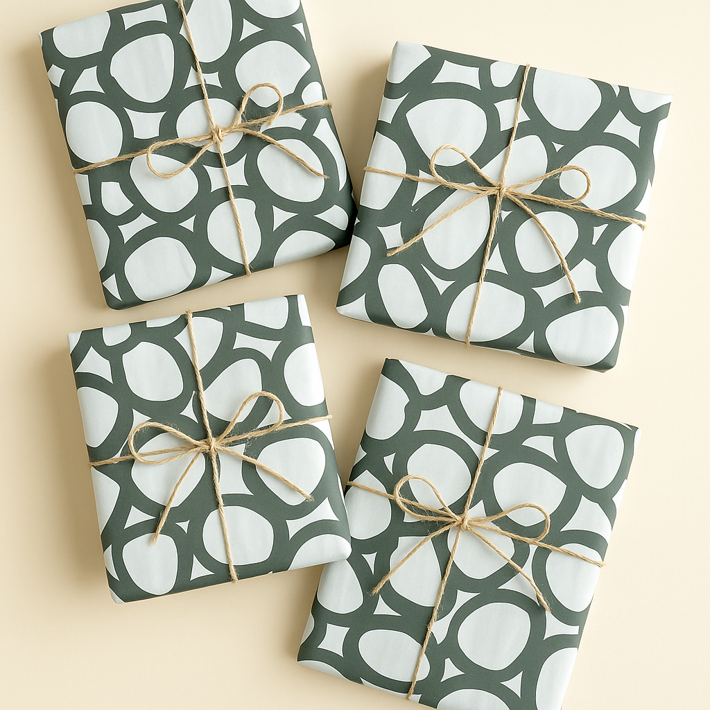 Seidenpapier • black flowers•